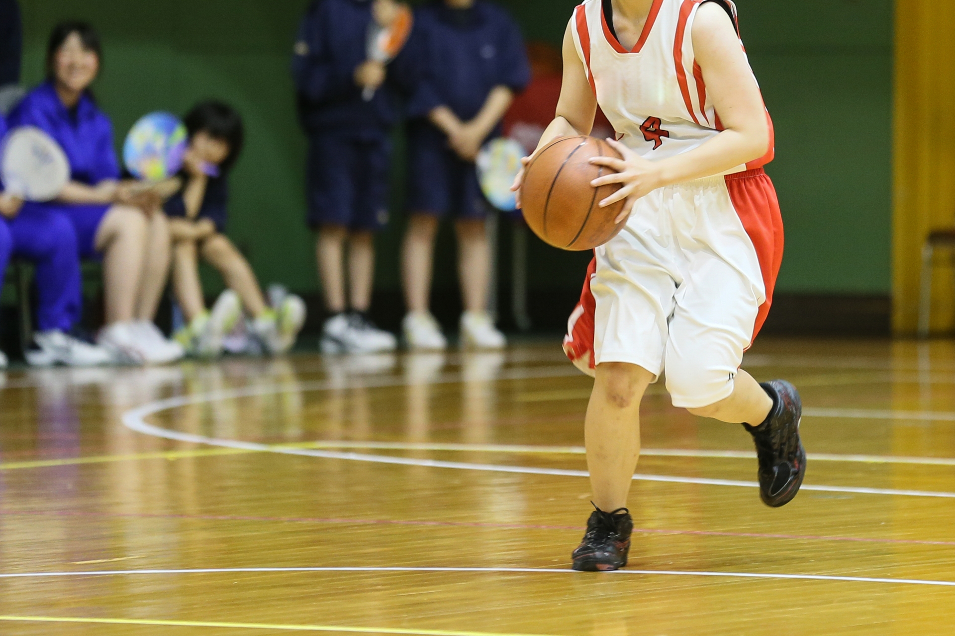 女子バスケットボール部の練習風景